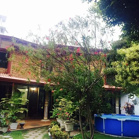 Colombo Lavinia Beach Hostel-2